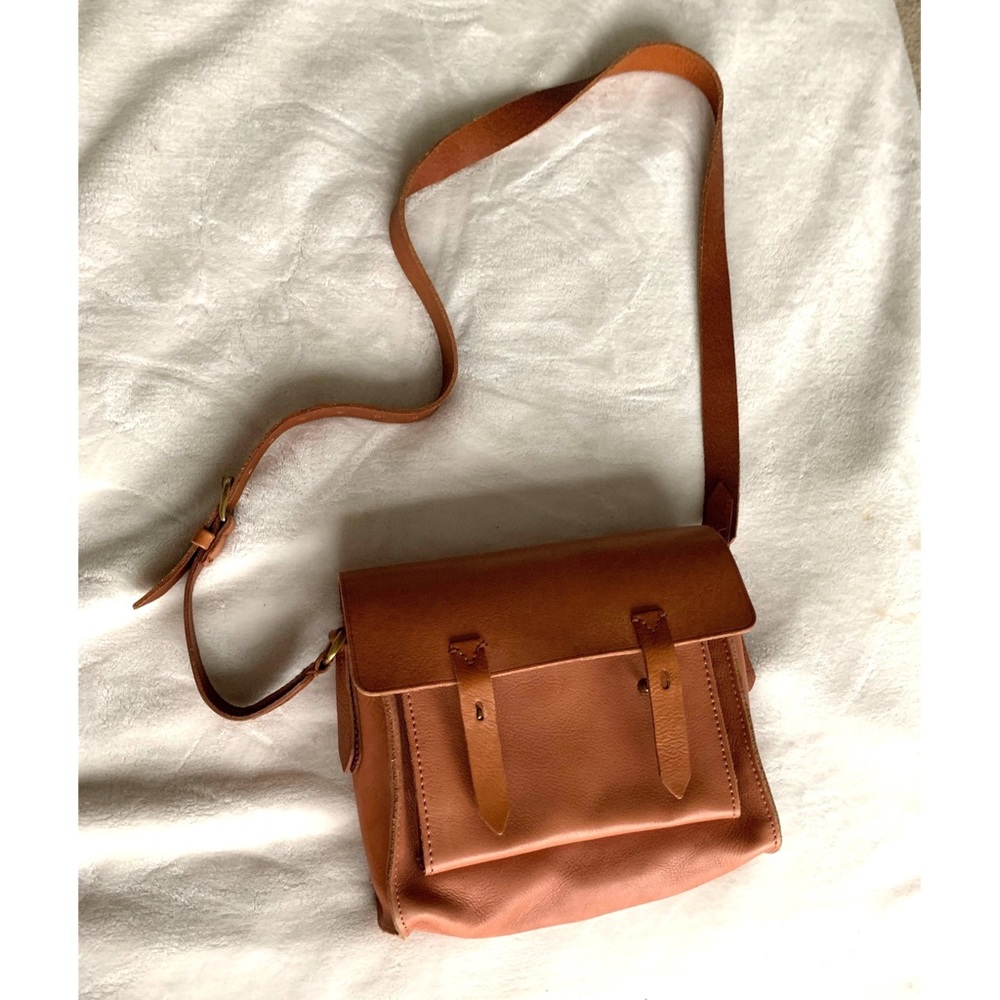 Madewell the Essex messenger bag